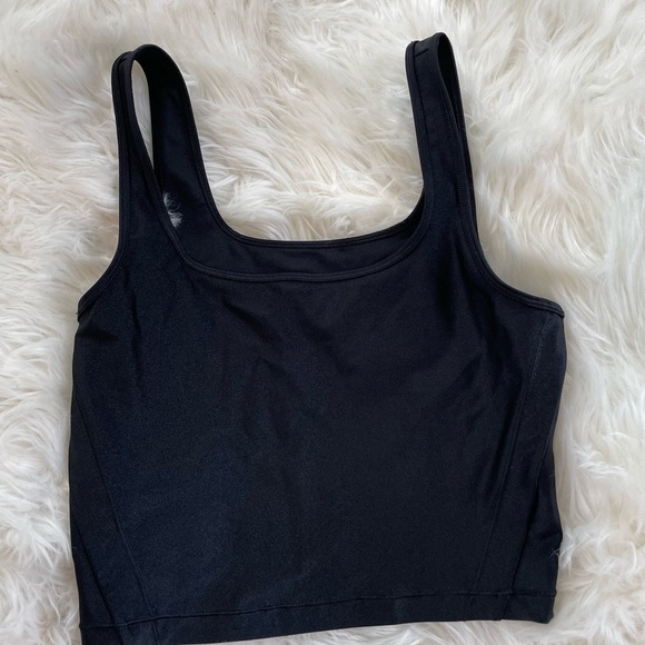 ATHLETA SHANTI SHINE CROP TANK TOP IN BLACK NWT and NWOT - Picture 4 of 4